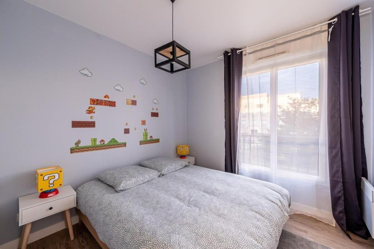 Disney Mario Nintendo Montévrain Buitenkant foto